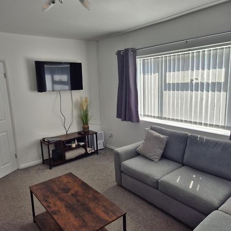 Entire House - Cheshire Oaks/Ellesmere Port Exterior foto